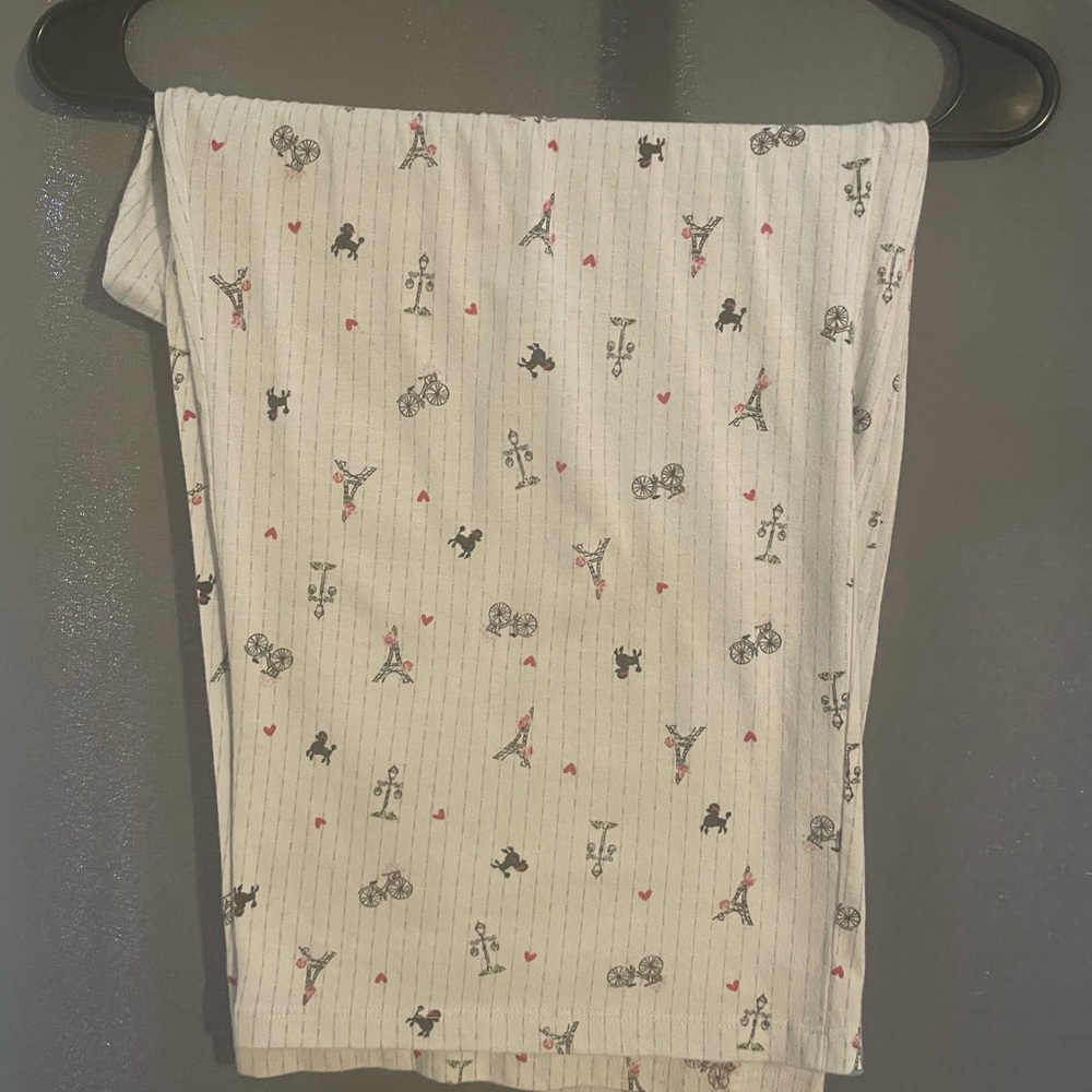 Paris themes pajama pants Capris size L